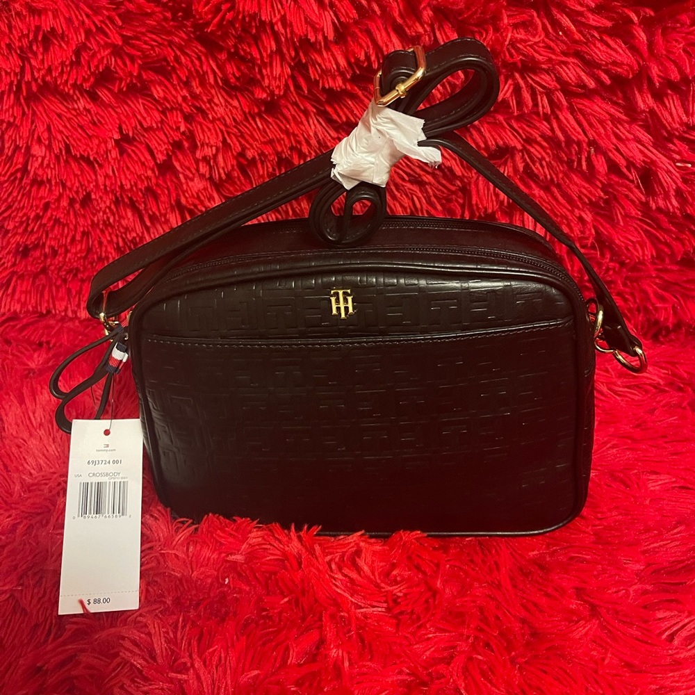 TOMMY HILFIGER SIGNATURE LOGO DOUBLE ZIP CROSSBODY SLING BAG